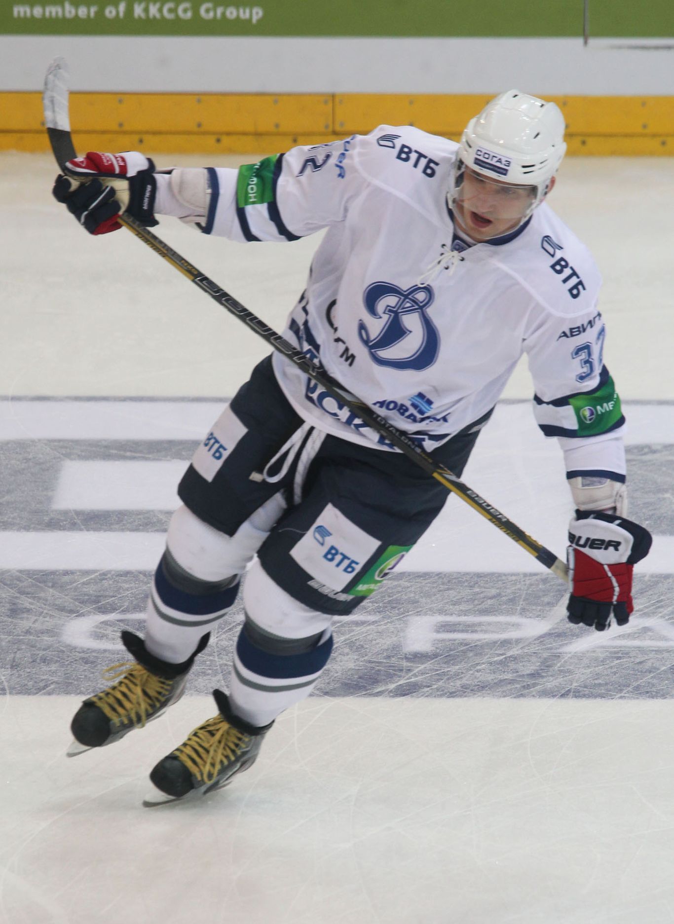 Hokejista Dynama Moskva Alexandr Ovečkin v utkání KHL 2012/13 proti Lvu Praha.