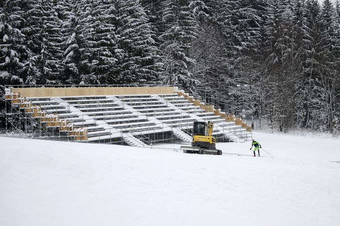 Novinka SP v Novém Městě na Moravě je tribuna před takzvaným velbloudem. Tady diváci možná uvidí závodníky v posledních metrech před cílem.