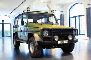 Utajený Honeckerův mercedes stál jako deset volkswagenů, třícípá hvězda byla tabu