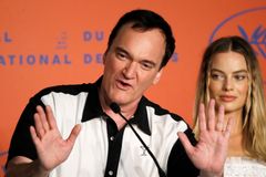 Tarantino: Vraždy Mansonova klanu lidi fascinují tím, jak jsou nepochopitelné