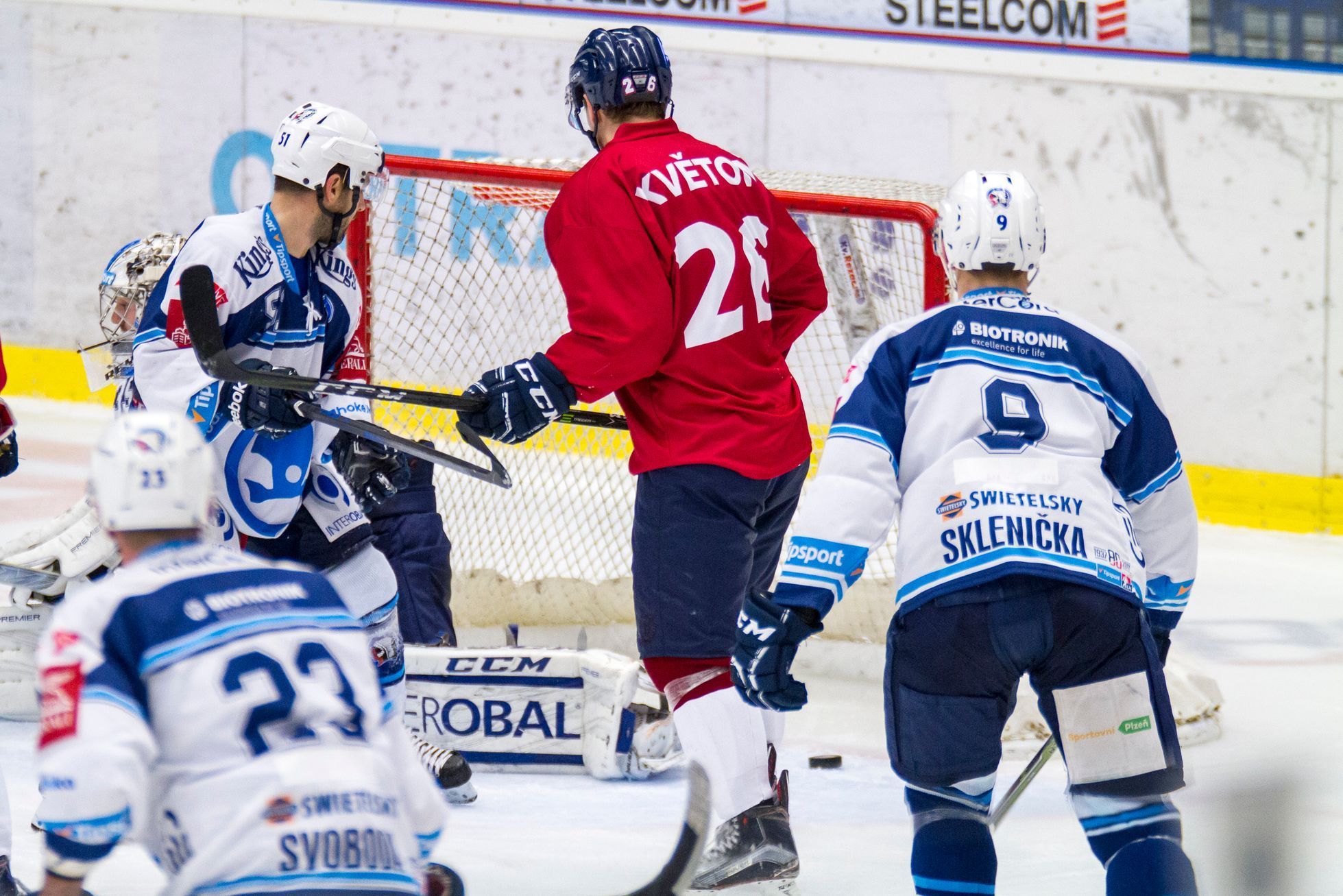 HC Vítkovice - HC Škoda Plzeň, 35. kolo extraligy 2016/17. Oslavy 80. let hokejové ligy v ČR