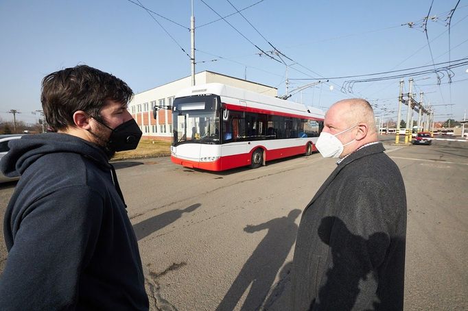 Trolejbusem kolem světa