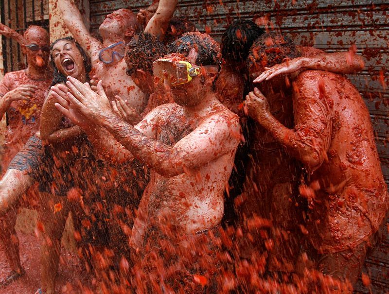 Rajčatová bitva Tomatina ve Španělsku