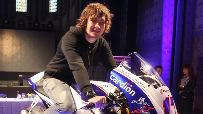 Podívejte se na nový motocykl, se kterým bude v nadcházející sezoně MotoGP jezdit Karel Abraham.