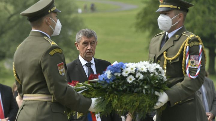 Lidé si připomněli 79 let od vyhlazení Lidic nacisty; Zdroj foto: ČTK