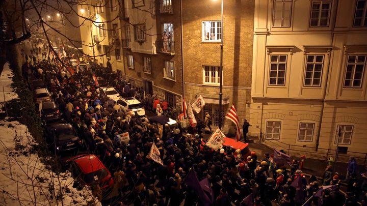 Budapešť znovu demonstroval proti "otrockému" zákonu, protestovat přišly tisíce lidí
