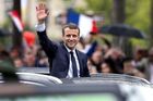 Emmanuel Macron převzal úřad francouzského prezidenta. V pondělí chce jmenovat premiéra
