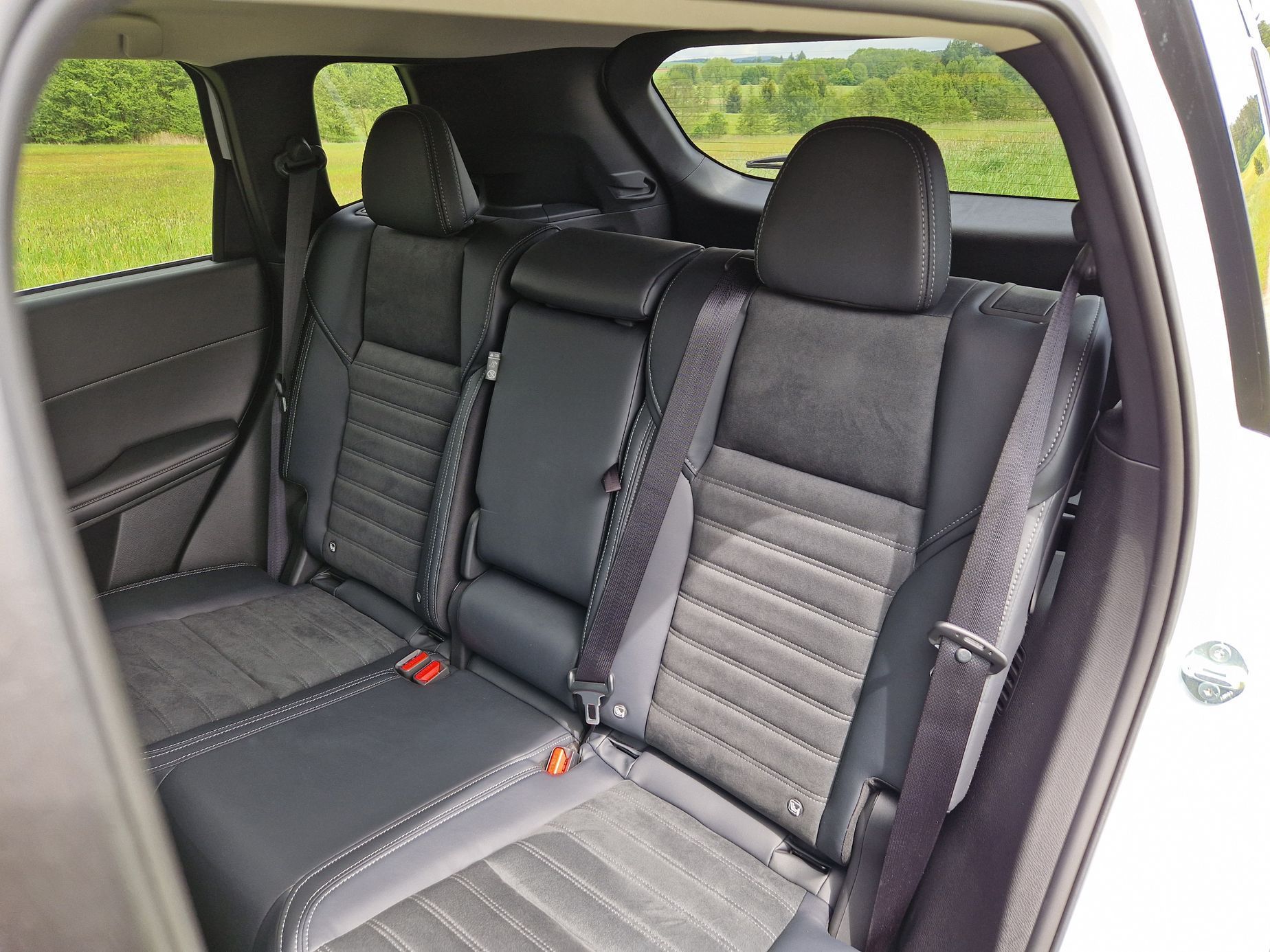 Mitsubishi Outlander PHEV test