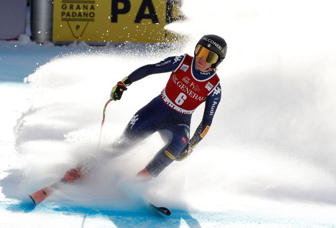 Sofia Goggiaová při sjezdu ve Val d´Isere 2020