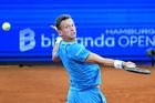 Lehečka skolil nebezpečného Španěla. Ve třetím kole jsou i Bouzková a Vondroušová