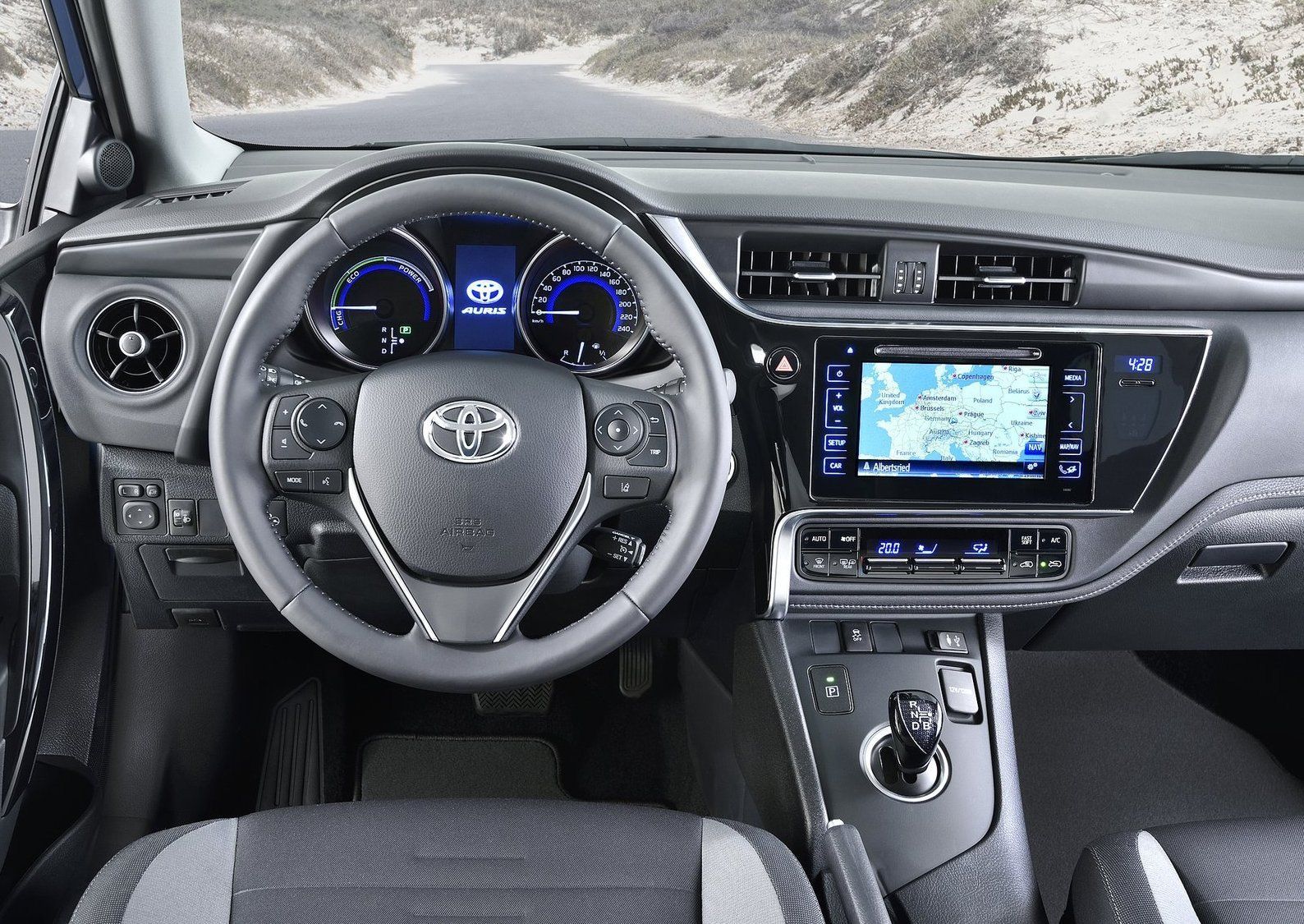 Toyota Auris facelift 2015 - inteirér