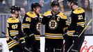 Zleva Brad Marchand, David Pastrňák, Patrice Bergeron a Brandon Carlo