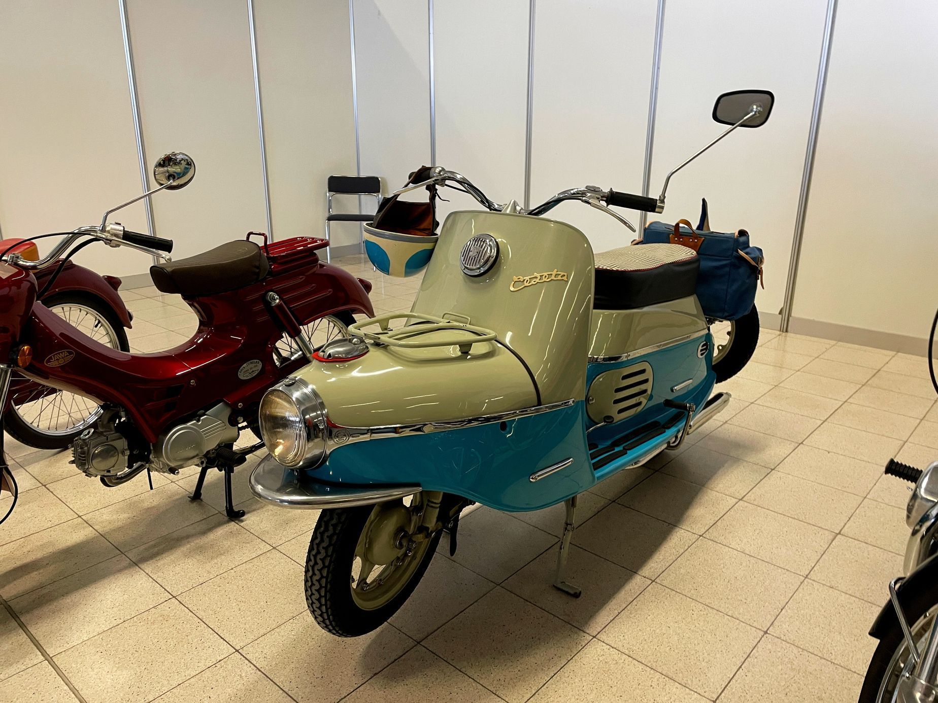 Aukce auto-moto veteránů Retro Garáž Lysá nad Labem listopad 2023