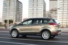 Na devatenáctém místě skončil i zástupce středně velkých SUV Ford Kuga.