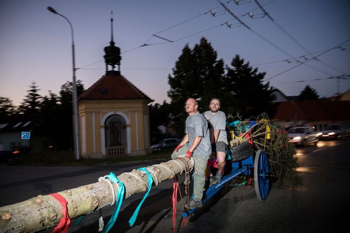 Kouzlo folklorních slavností. Tak vypadaly hody v Brně Slatiny