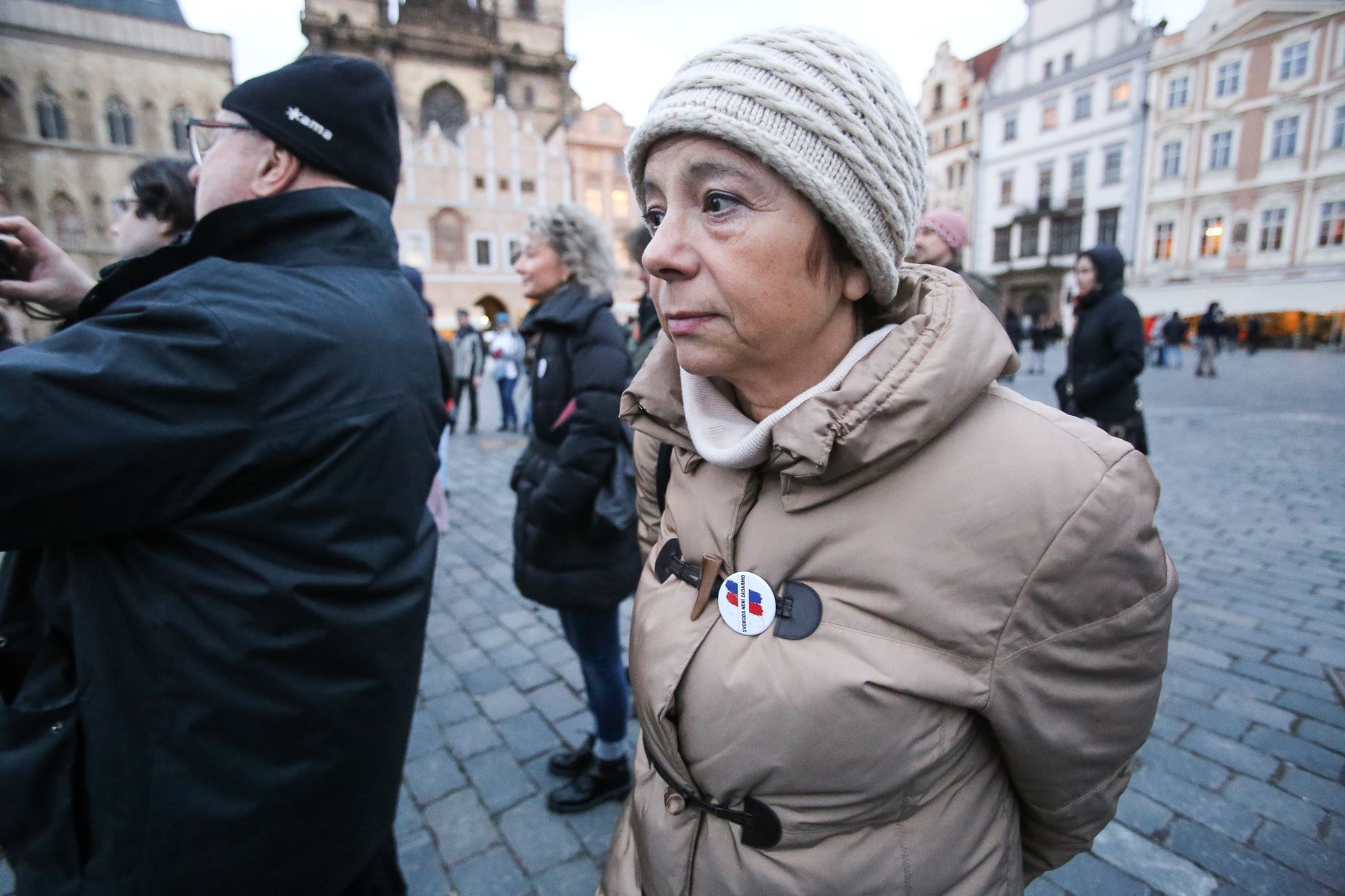 Shromáždění k připomínce 25. února a obětem komunismu - Staromětské náměstí a Úvoz