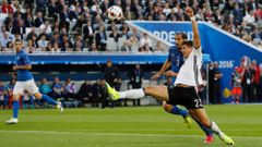 Euro 2016, Německo-Itálie: Mario Gómez