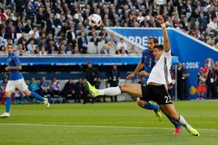 Gómez kvůli zranění Německu proti českým fotbalistům nepomůže