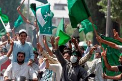 Lidé v Kašmíru se bouří. Chtějí odtržení od Indie