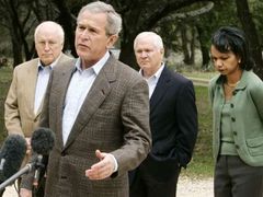 Prezident Bush si umí představit, že Guantánamo zruší. Zatím ale ne.