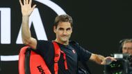 Sedmá příčka, loňský vítěz ankety Roger Federer. Švýcarský tenista kvůli zranění kolena vydělal v uplynulých 12 měsících na kurtech jen 35 tisíc dolarů, ale celkově se jeho příjem díky lukrativním sponzorským smlouvám vyšplhal na odhadovaných 90 milionů dolarů (1,9 miliardy korun).