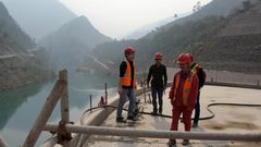 pás a stezka čína pákistán přehrada Neelum-Jhelum
