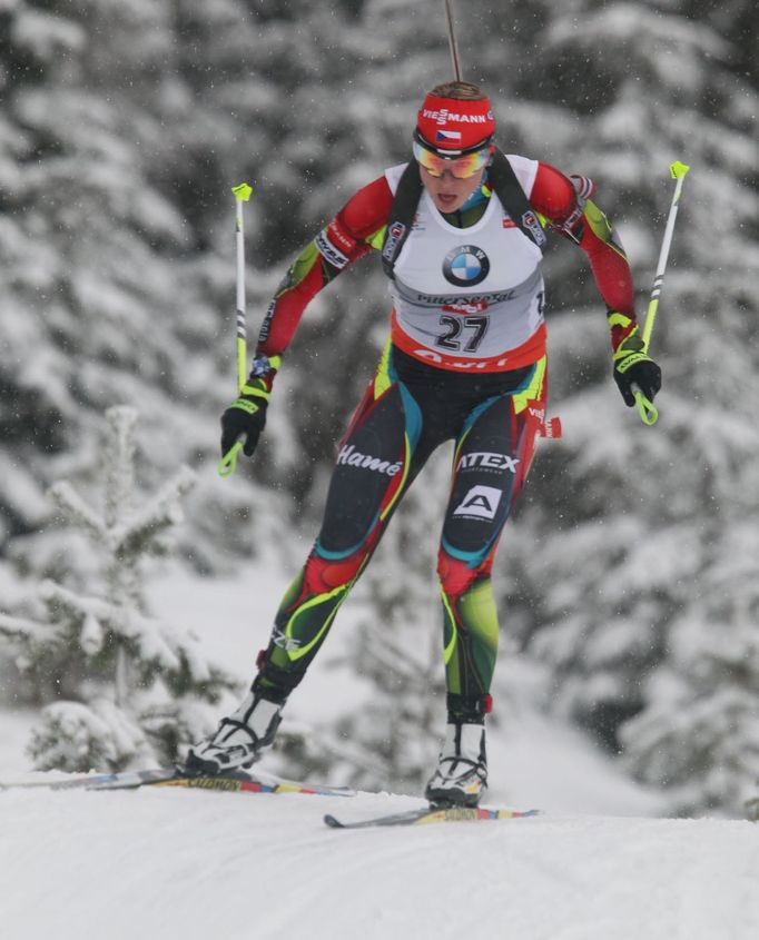 Barbora Tomešová při sprintovém závodě v Hochfilzenu (2013)