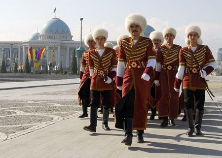 Inaugurace prezidenta Berdymuhamedova