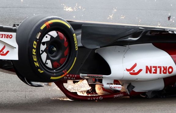 Ochranný rám halo zachránil život také Čou Kuan-jü v Silverstonu před třemi lety