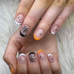 Halloween nail art