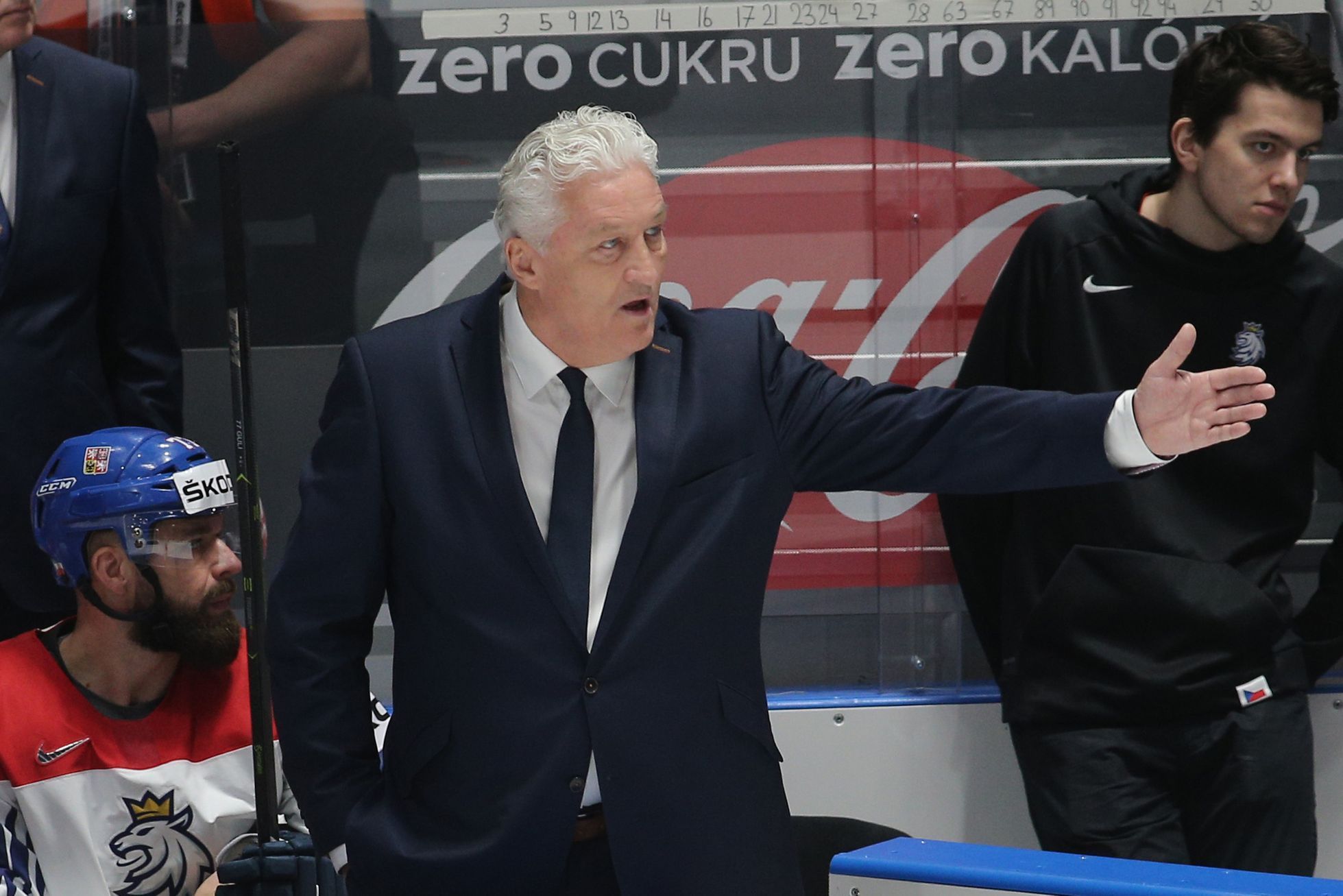 Miloš Říha v zápase Česko - Švýcarsko na MS 2019