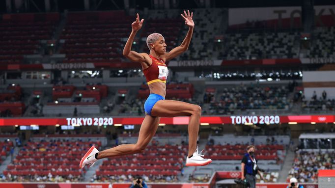 Yulimar Rojasová ve finále trojskokanek na olympiádě v Tokiu.