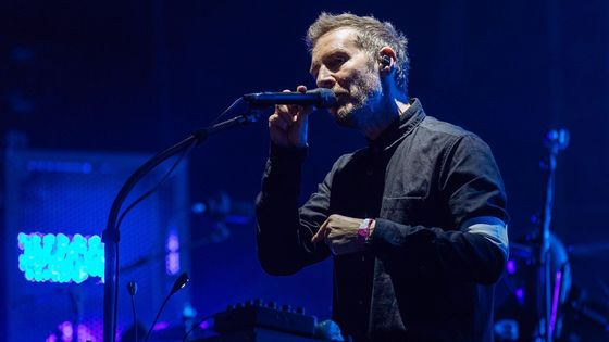 Robert Del Naja, hlavní postava skupiny Massive Attack a dle mnohých také umělec známý jako Banksy.