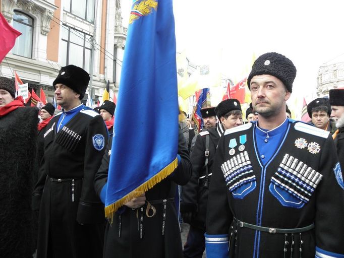 Kozáci na demonstraci proti Majdanu.