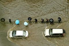 Záplavy v Asii vyhnaly z domovů 25 milionů osob