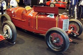 Historie Alfa Romeo - 100 let