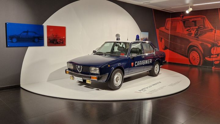 Muzeum s nejhezčími auty najdete v Itálii. Alfou Romeo jezdí karabiniéři i závodníci