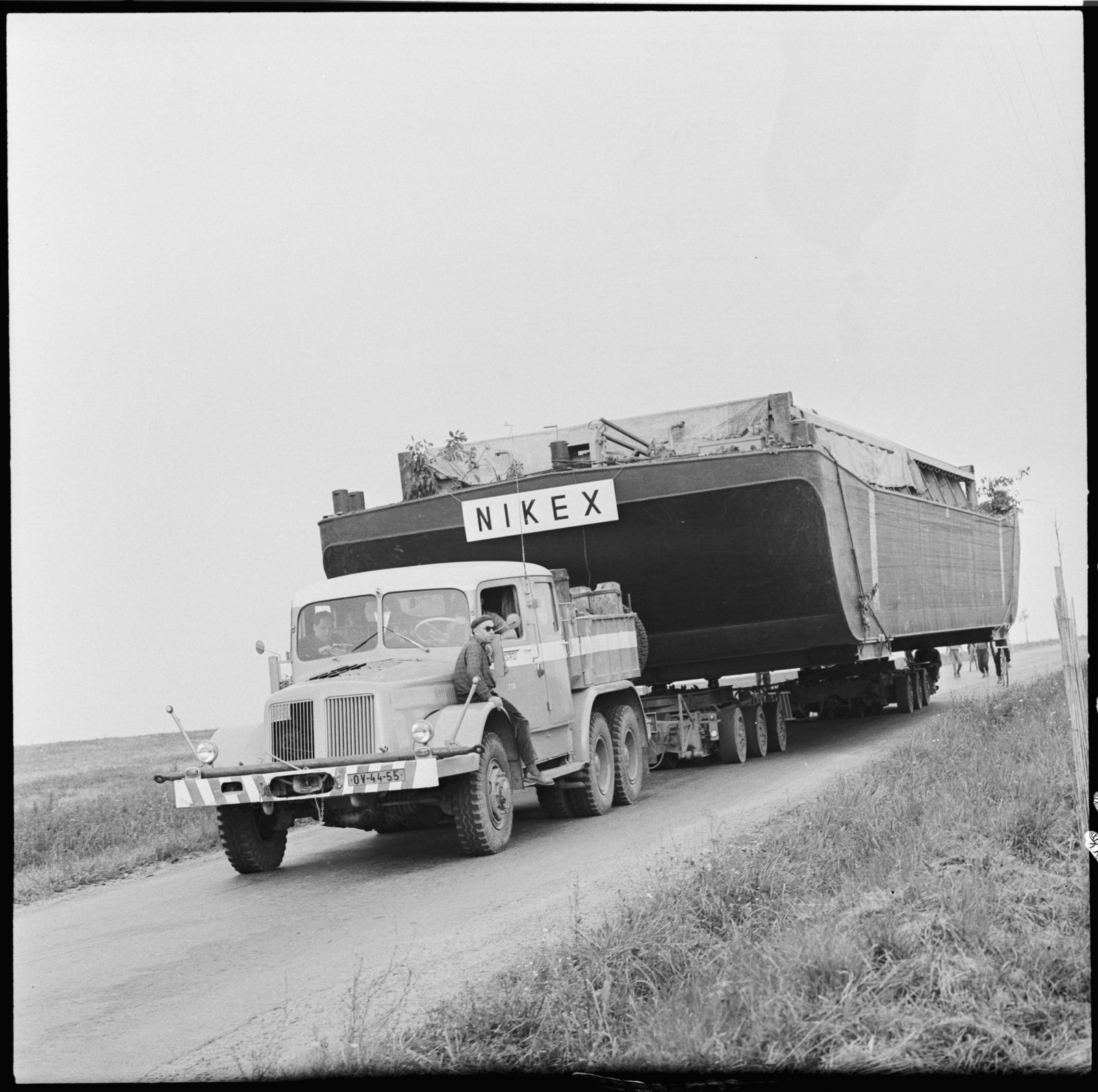 Tatra 141