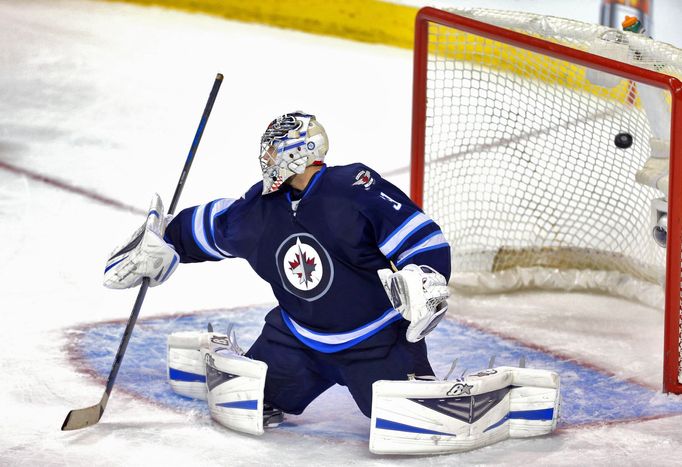 NHL: Los Angeles Kings vs Winnipeg Jets (Pavelec)