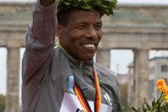 Gebrselassie opět září, v Berlíně zaběhl světový rekord