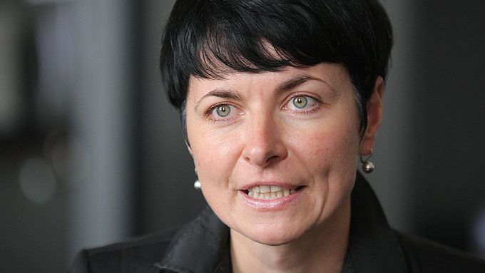 Šéfka vrchního státního zastupitelství v Praze Lenka Bradáčová podle ÚOOÚ porušila zákon.