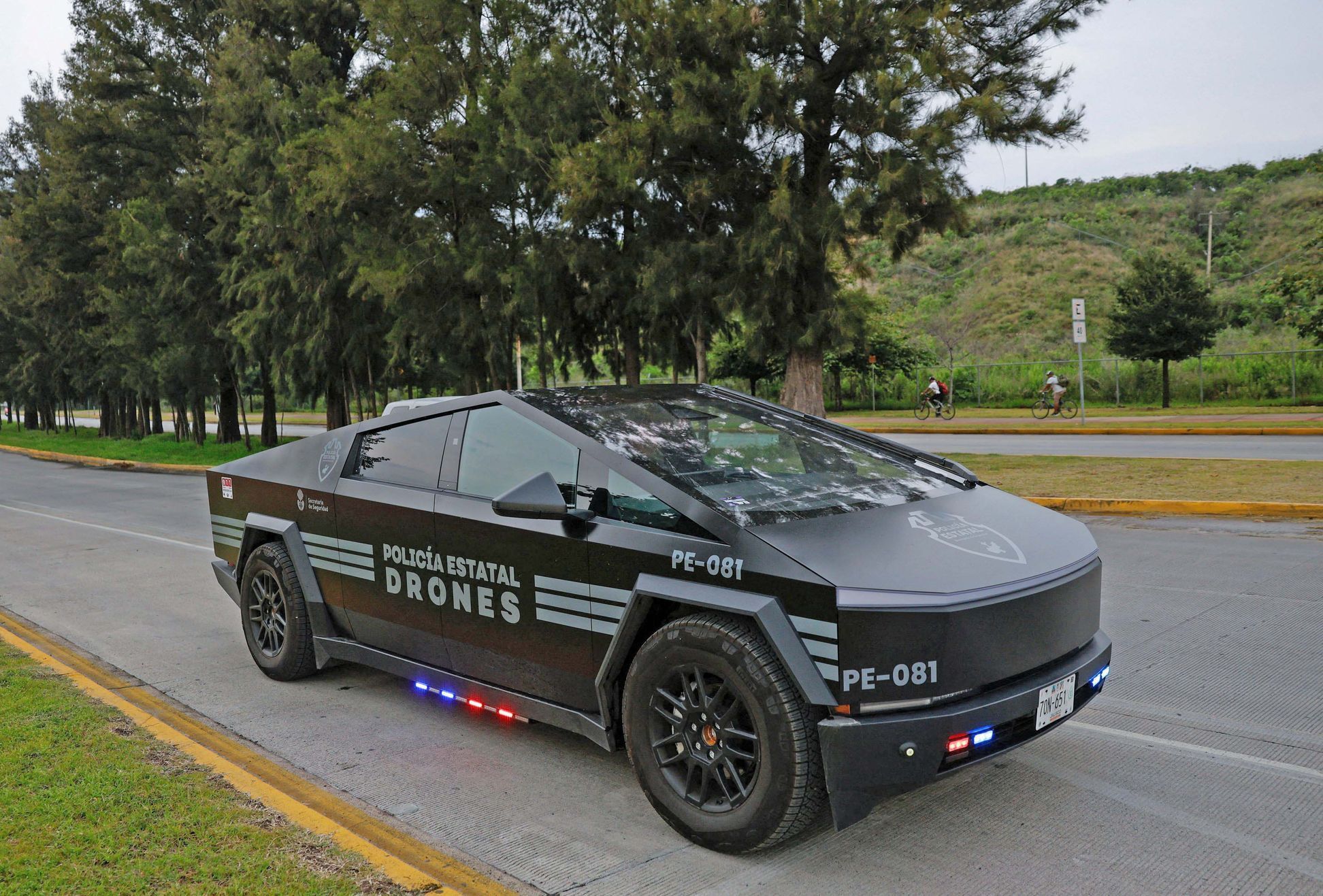 Mexiko, policie, Cybertruck, Tesla