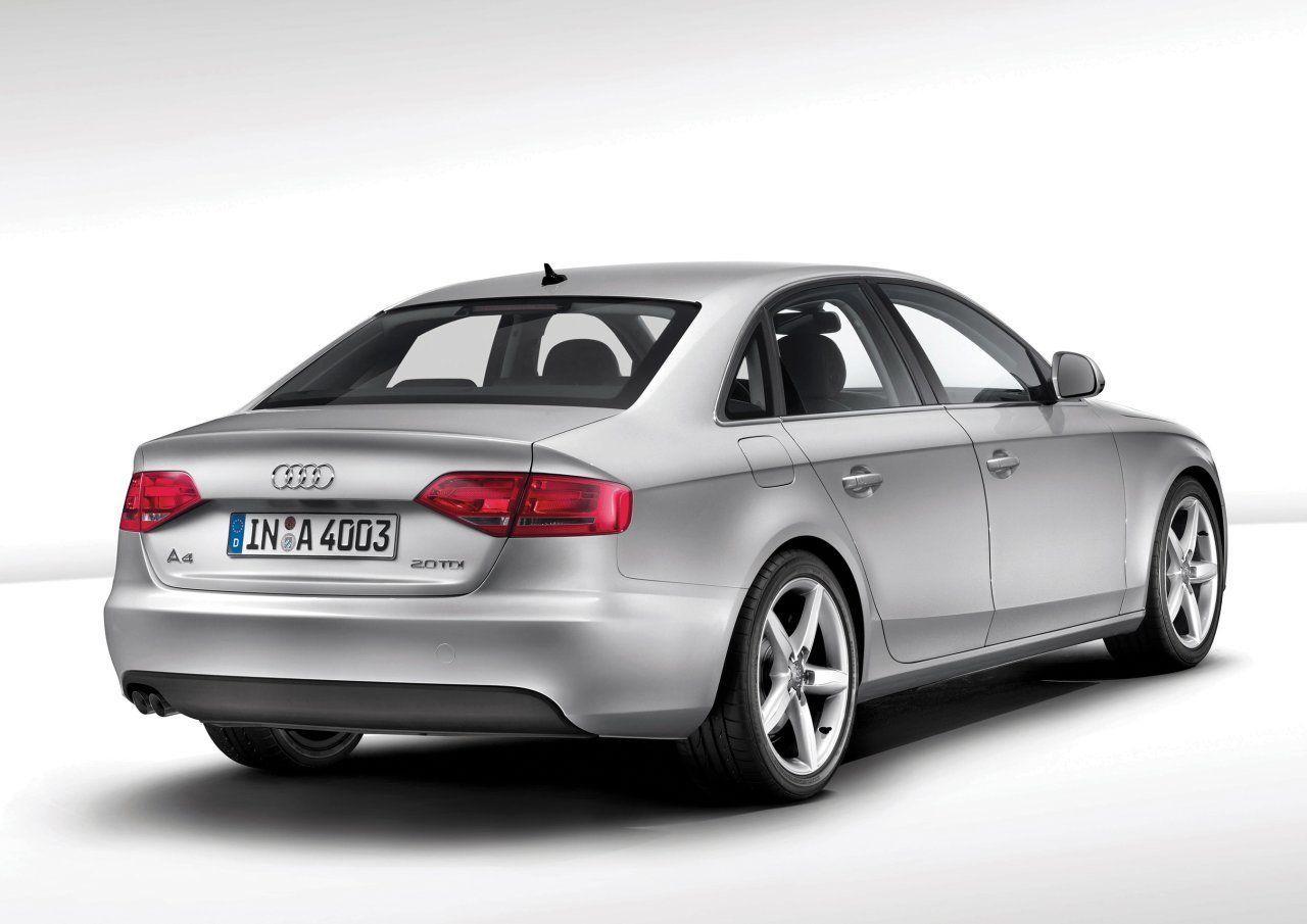 Audi A4 zadek (2009)