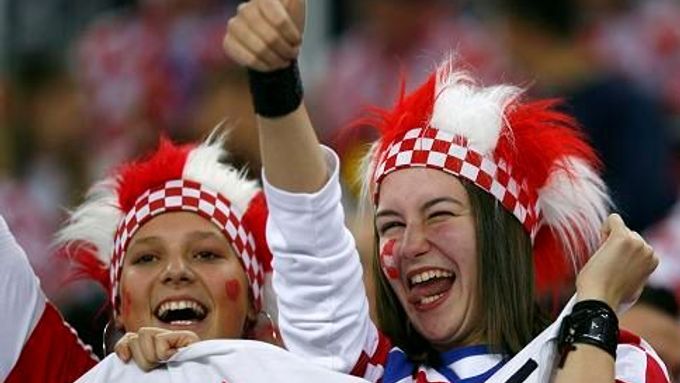 Chorvatské fanynky při zápase MS v házené