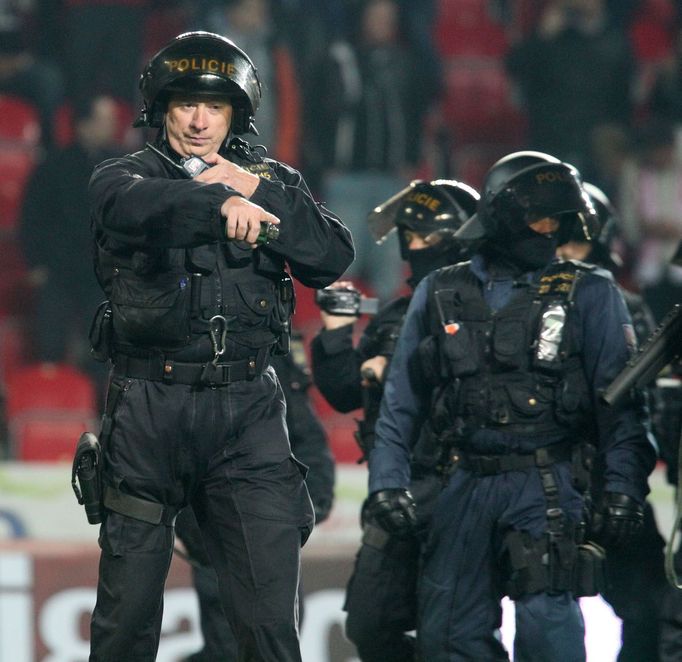 Derby Slavia - Sparta: policie