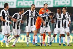Buffon nastoupil v 600. zápasu v italské lize a pomohl Juventusu k vítězství nad Chievem