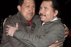 Ortega ve stopách Cháveze. Chce být znovu prezidentem
