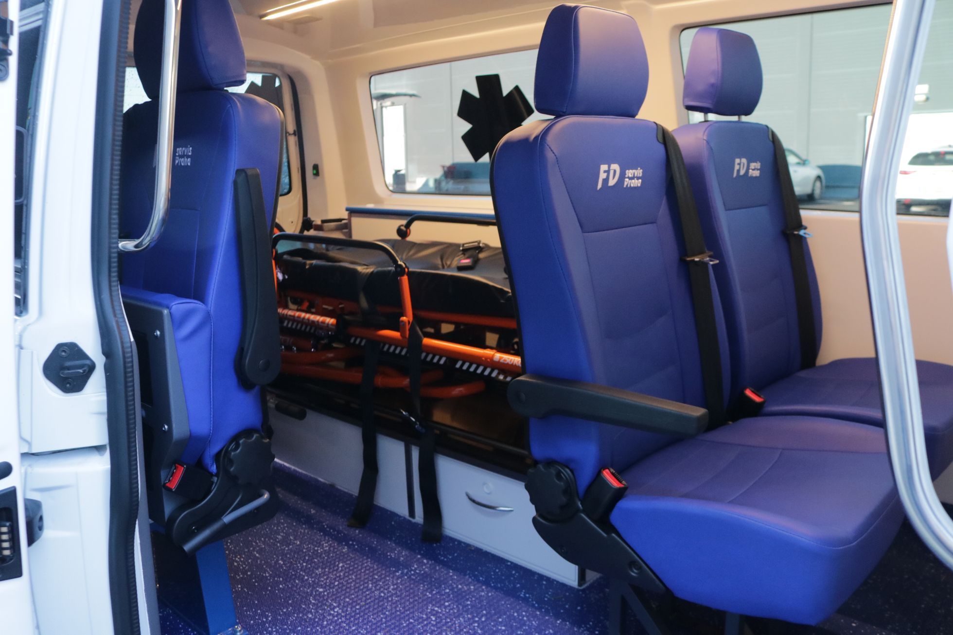 Volkswagen Transporter T6.1 sanitka