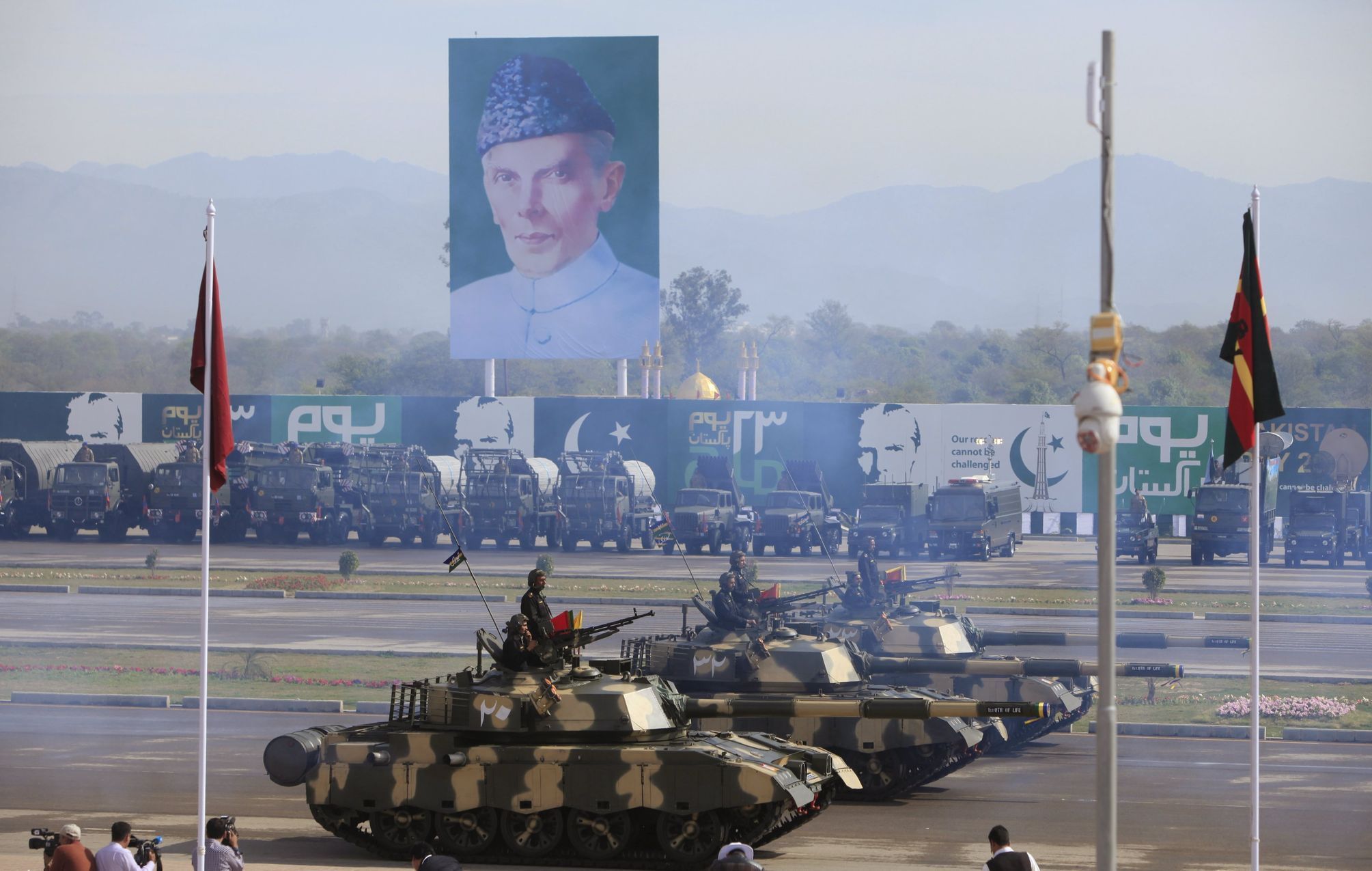 Pákistánské tanky na vojenské přehlídce.