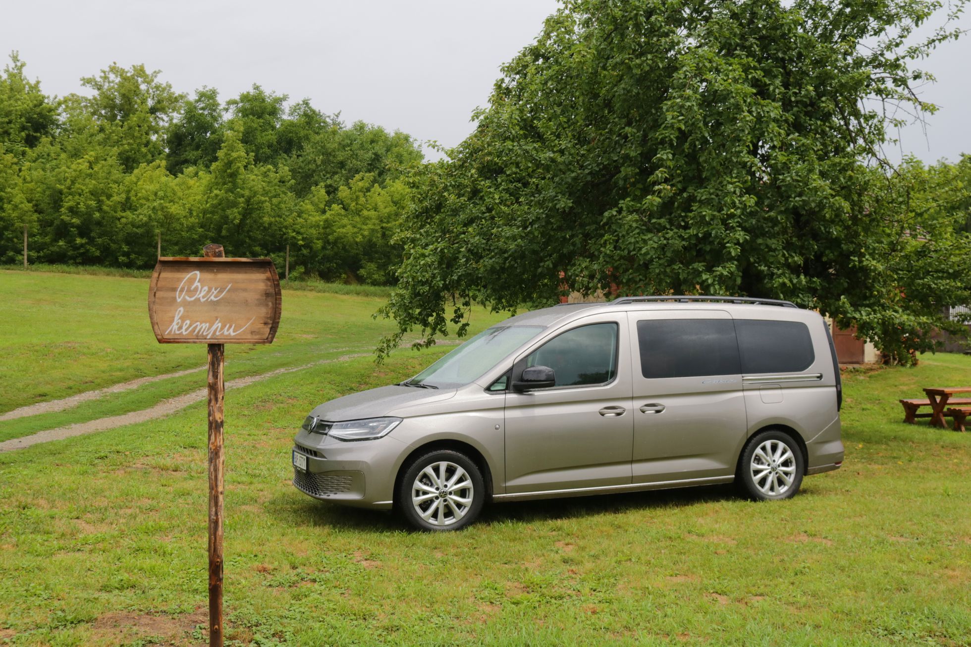 Volkswagen Caddy Maxi California